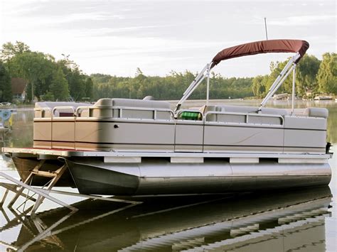 How To Replace Your Pontoons Floor