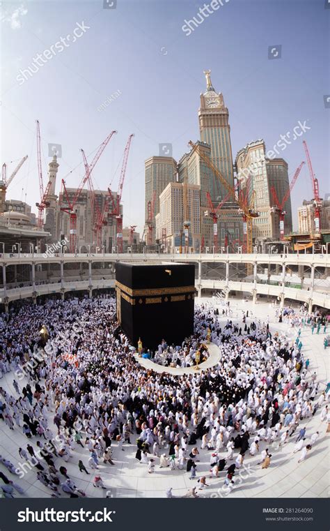 To start your registration process with this broker, please trading size, time frame, or trading duration do not affect the legality of martelo grafico de velas trading. Mecca, Saudi Arabia-Circa May 2015: Muslims Are Doing ...