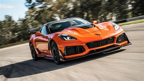 Heres What Makes The C7 Chevrolet Corvette Zr1 So Special