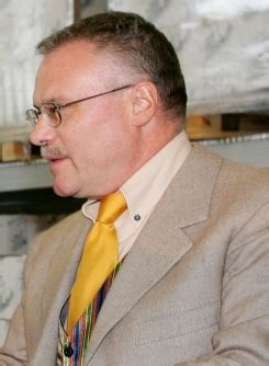 He obviously had interest from the best domestic academies like milano or reggio emilia but decided to join fc barcelona at the age of 14 after previously playing for juve pontedera. Ricordando Pierlorenzo, che ci ha lasciati quattro anni fa ...