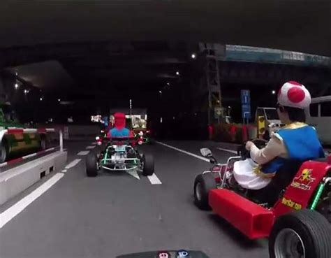 ٹوکیو میں دلچسپ ماریو کارٹ ریس کا انعقاد