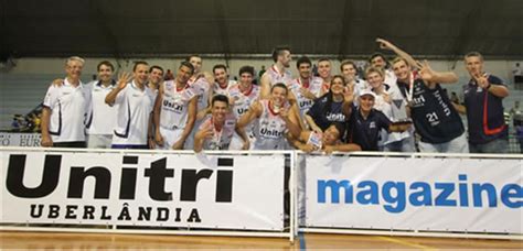 O empate em 0 a 0 nos dois jogos. Unitri é campeão mineiro de basquete | Gazeta do Triângulo