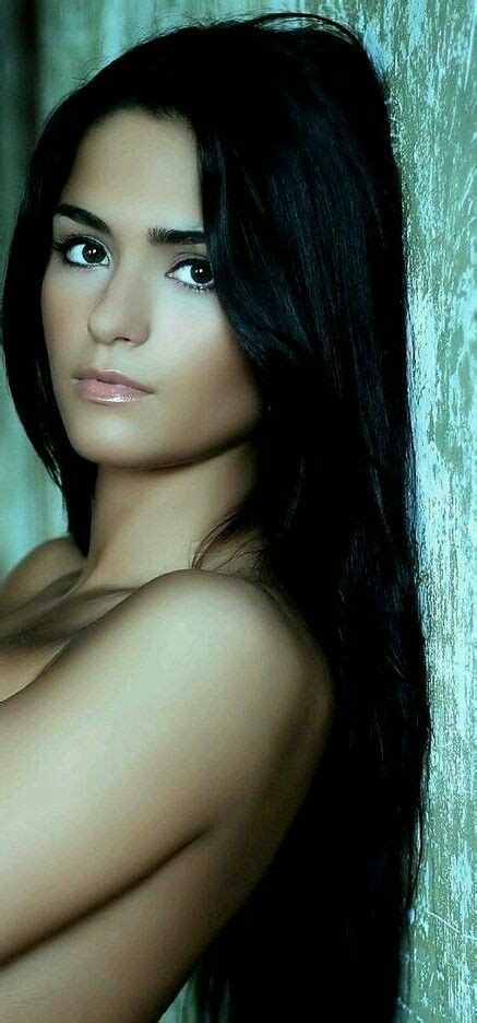 Pin By Tim Weaver On Picture2 Brunette Beauty Top 10 Beautiful