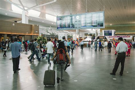 Passengers who will be denied entry if they do not wear masks. KLIA2 | Kuala Lumpur International Airport 2