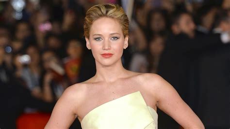 We Have No Right To See Jennifer Lawrence S Nude Photos We Do Not Own Her Body The Independent
