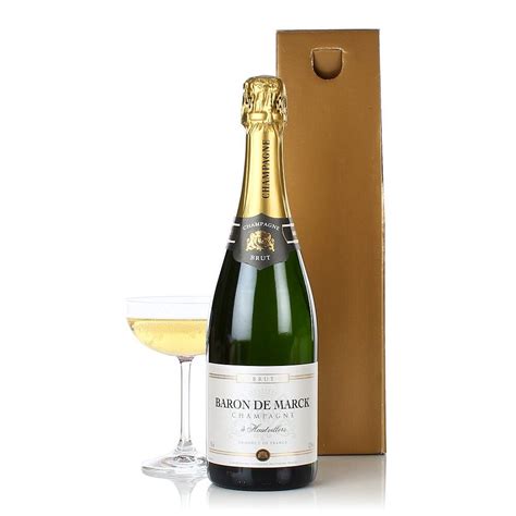 Flowers and champagne delivery usa. Luxury Champagne Gift | Champagne Hamper | Champagne ...