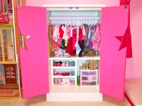 Ana White Custom Star Doll Closet Wpink Doors Diy Projects
