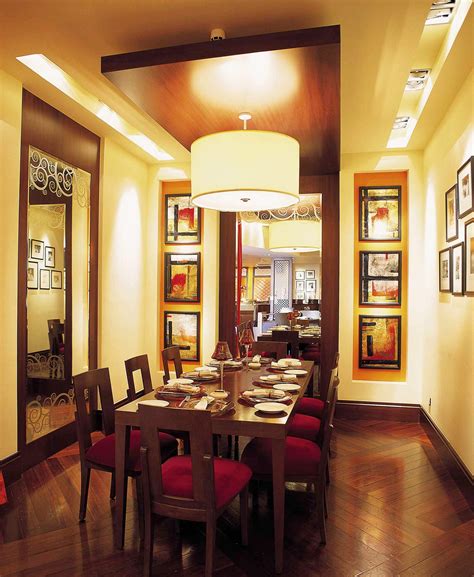 Modern Indian Bar And Restaurant Chain Commercial Interior Design