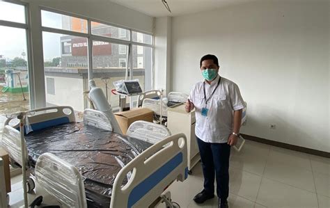 Ade mengomentari langkah erick thohir dalam memangkas jumlah perusahaan pelat merah tersebut. Di Rumah Saja, Erick Thohir: Jadi Bisa Bercengkrama dengan ...