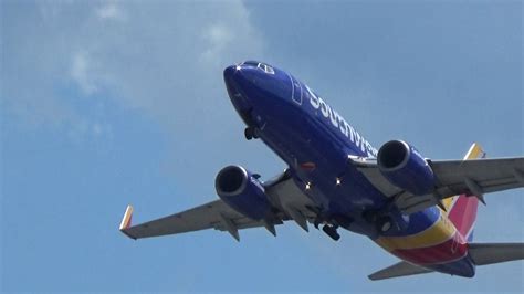 Boeing 737 Southwest Newer Fleets Takeoff Mht Youtube