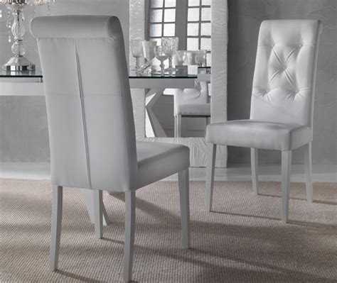 Chaise salle a manger cuir blanc - Le monde de Léa