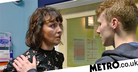 Eastenders Spoilers Honey In Danger Of Sex Attack Tonight Metro News