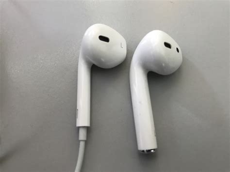 I wasn't planning on buying them, but seeing that they were in stock and rationalizing with the return period, i picked up a pair with the classic charging case on a whim. Apple Finally Seems to Be Catching up to AirPods Demand as ...
