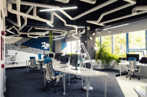 Imaginative Spaceship Themed Office With A Touch Of Sustainability