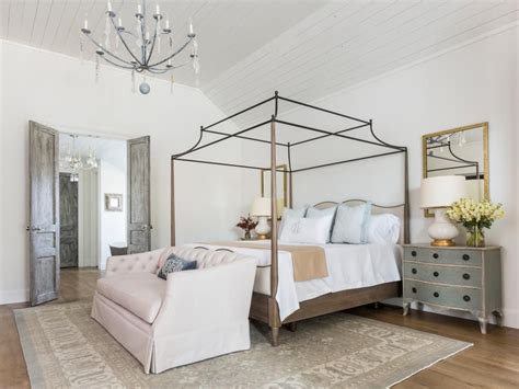 Bedroom makeover diy home decor master bedroom makeover hgtv house bedroom makeover before and after decorating on a budget organization bedroom home decor remodel bedroom. Rooms Viewer | HGTV | Bedroom makeover, Bedroom makeover ...