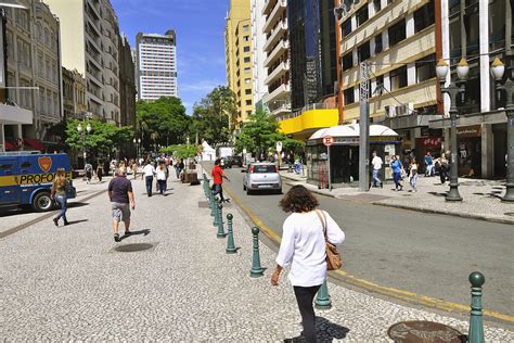 Ruas Completas Dão Vida E Segurança Aos Espaços Urbanos Wri Brasil
