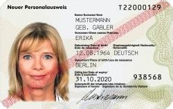 Das ergebnis zeigt die gesichtszüge von verschiedenen personen in einem lichtbild. Größe ‹ Personalausweis | PersoFoto - Biometrische ...