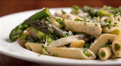 Pasta Integrale Con Asparagi E Scalogno Un Primo Piatto Semplice