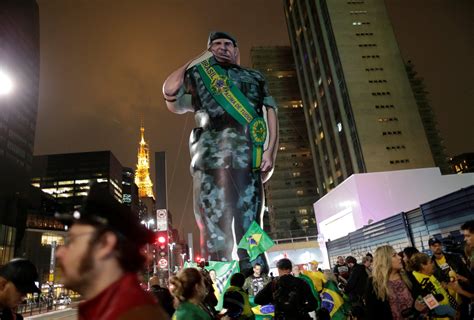Brazil Elections Far Right Populist Jair Bolsonaro Wins First Round Of