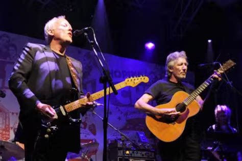 Pink Floyd Feud David Gilmour Accuses Roger Waters Of Being ‘lip Synching Anti Semite
