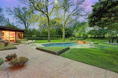 Updated Midcentury Home With Backyard Oasis Wants 13m Backyard