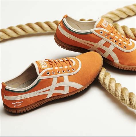 Onitsuka shōkai changed its name several times before changing it to asics corporation in 1977. Onitsuka Tiger Tsunahiki in 2020 | Old shoes, Shoe company ...