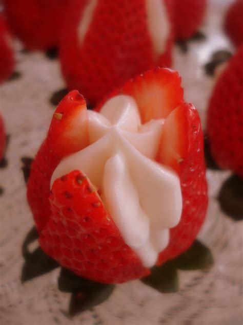 The 25 Best Cut Strawberries Ideas On Pinterest Fruit