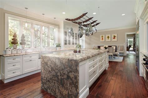 These design moves will add even more to white kitchen cabinets' appeal. Cambria Langdon from the Coastal Collection. | Countertop design, Cambria countertops, Kitchen ...
