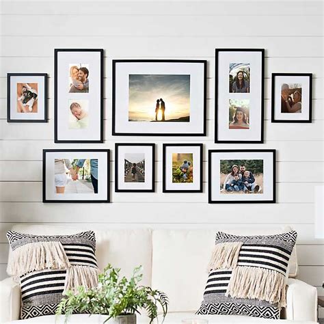 Photo Frames For Living Room Wall ~ Living Room Large Wall Ideas Frames