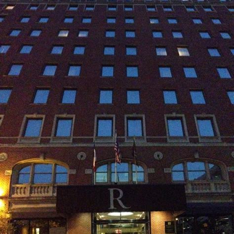 Renaissance Savery Hotel Des Moines Now Closed Hotel In Downtown