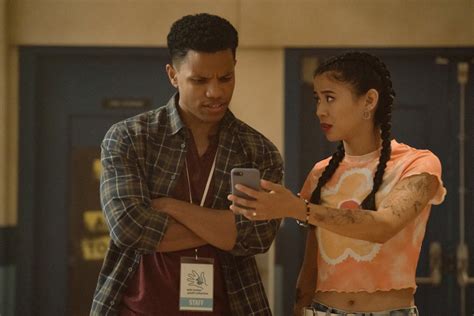 Nancy Drew 3x04 Review The Demon Of Piper Beach Scares Up The Drew