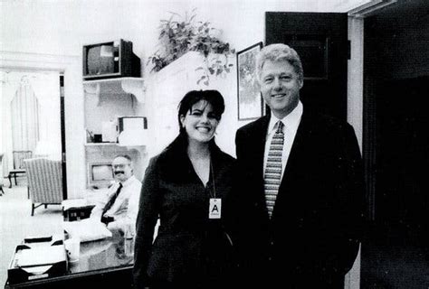 Clinton Scandal Of 90s Resurfaces With Papers The New York Times