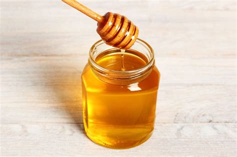 Is Crystallized Honey Safe To Eat Heres What The Experts Sayrecipes