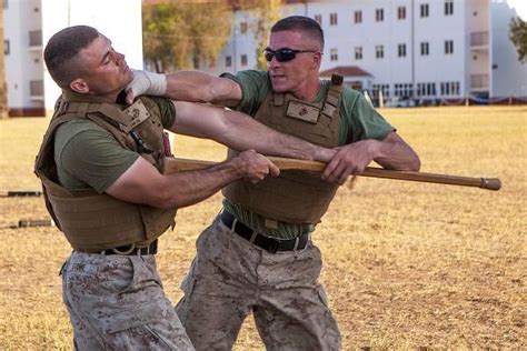 Pin By Steven Barnum On The Good Life Self Defense Military Workout Self Defense Techniques