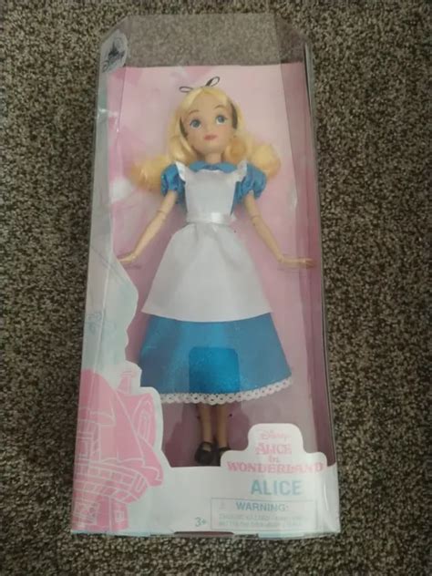 Disney Store Alice Classic Doll Alice In Wonderland New In Box 2010