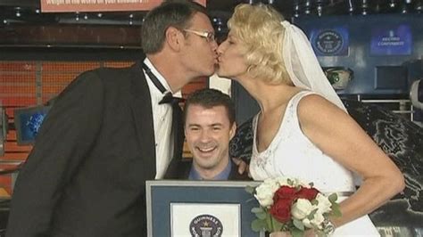 Tallest Married Couple Receive Guinness World Record Bbc News