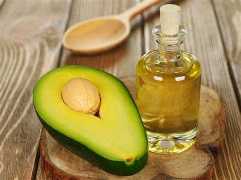 The use of avocado oil for hair provides several advantages to hair. 12 Amazing Avocado Oil Benefits For Skin And Hair | MomShop18