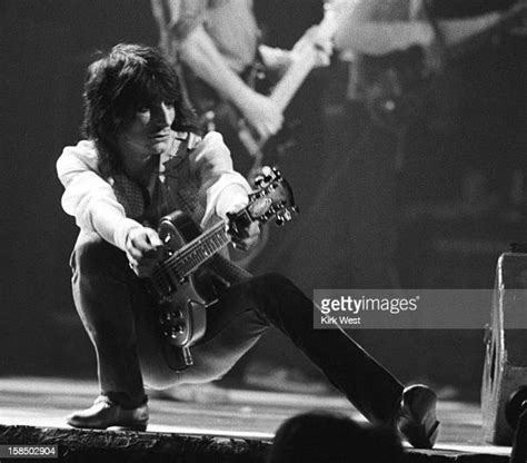 Ron Wood Photos And Premium High Res Pictures Getty Images