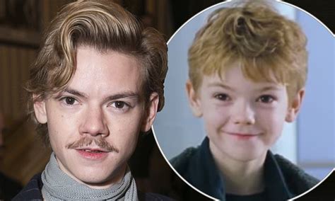 Love Actually Star Thomas Brodie Sangster Shows Off A Very Different