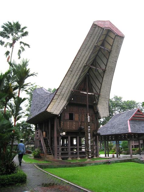 Rumah Adat Sulawesi Rumah Adat Sulawesi Utara Nama Jenis Bentuk Images