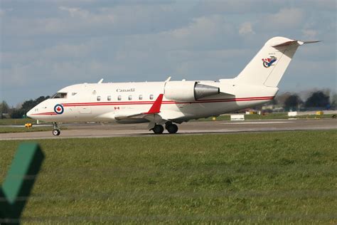 144615 Canadian Armed Forces Cc144b Challenger Departing D Flickr