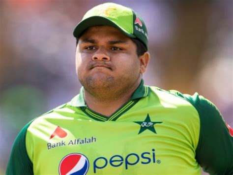 ‘azam Khan Should Quit Cricket Former Pakistan Pacer Suggests Starlet