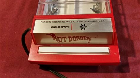 Vintage Presto Hot Dogger Electric Hot Dog Cooker 120 V Retro 1970s 70