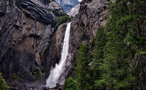1280x1024 Wallpaper Yosemite National Park Mountains Waterfall
