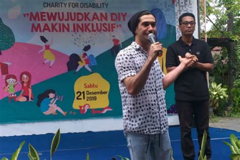 Ini fakta seputar keluarga reza rahadian. Reza Rahadian Menyesal Belum Beradu Akting dengan Ria ...