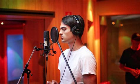 Andrea bocelli — hallelujah 04:34. Who is Matteo Bocelli, son of tenor Andrea Bocelli ...
