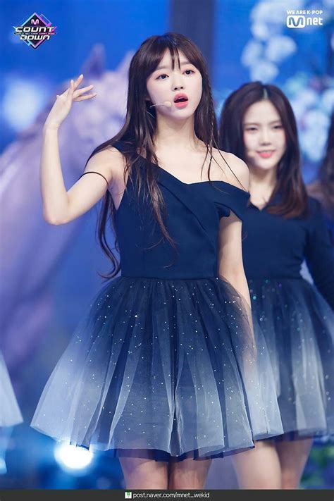 Oh My Girl Yooa Yoo Shia At Yeouido Performance
