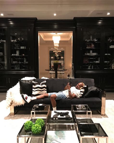 Great And Luxury Big Boy Mansion By Floyd Mayweather Jr Home Design