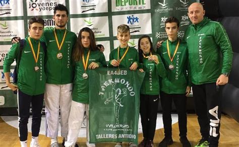 México tiene dos representantes para taekwondo en los juegos olímpicos de tokio 2020: Seis medallas para el Taekwondo Valderas en Cáceres ...