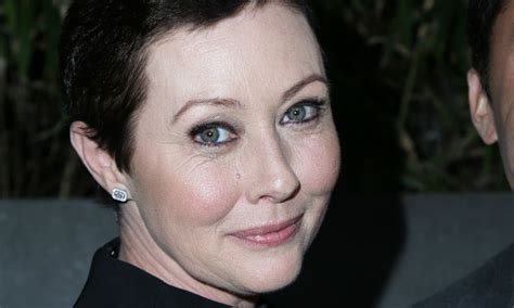 She has had her own reality show, was an excellent presenter, shined as a model, and survived cancer. Shannen Doherty retoma su carrera tras su dura batalla contra el cáncer
